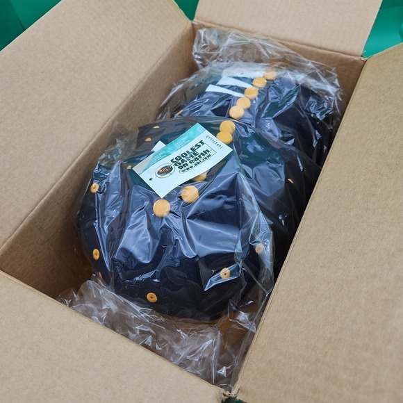 Vintage 90s Deadstock Atlanta Thrashers Boys Hats 12 Pack Logo Athletic Snapback - Picture 12 of 12